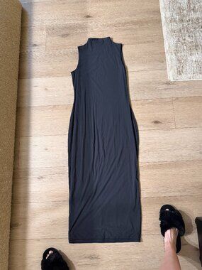 fits everybody long slip dress onyx SKIMS Soft Lounge Long Slip Dress Onyx
